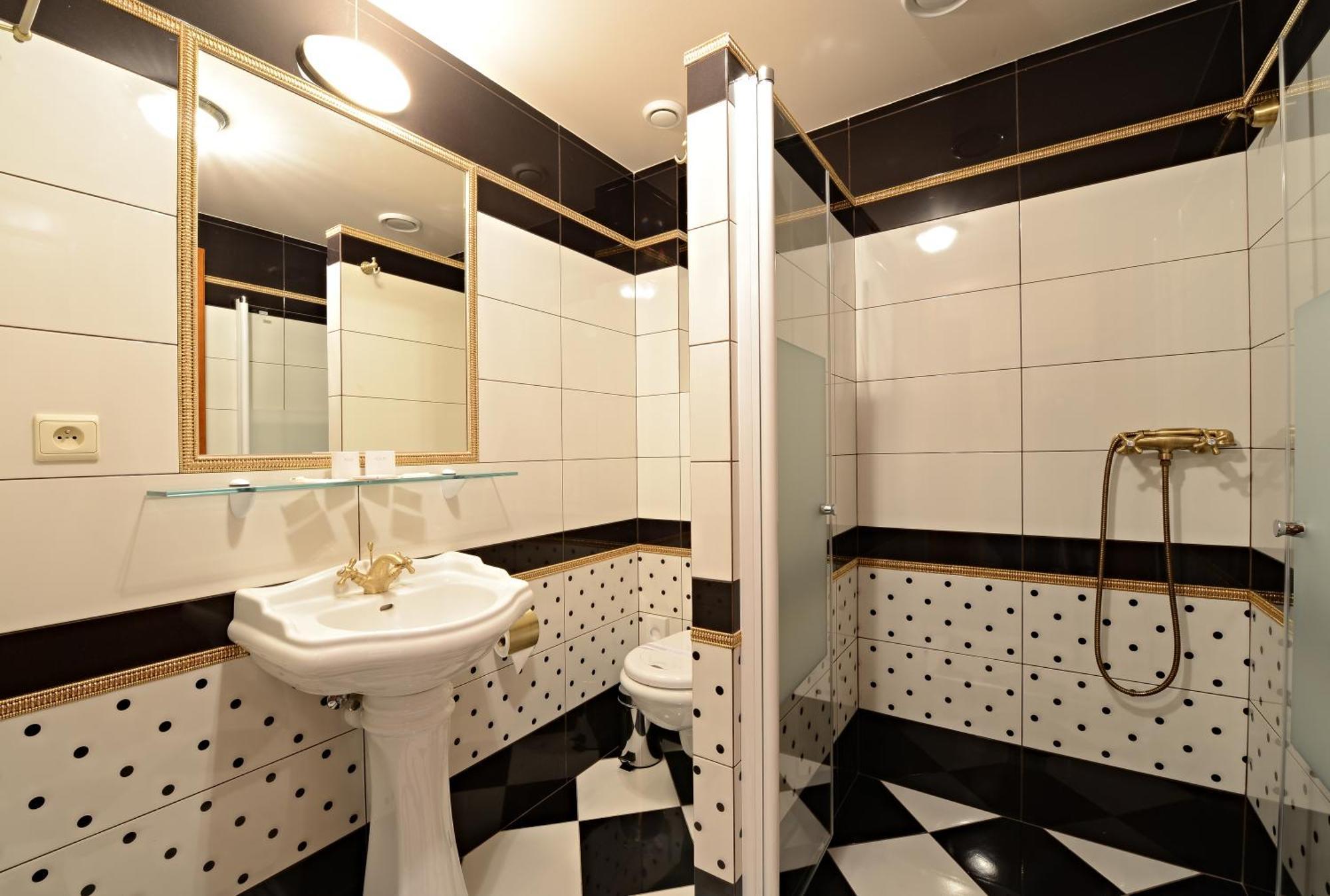 Hotel Gold Chotoviny מראה חיצוני תמונה