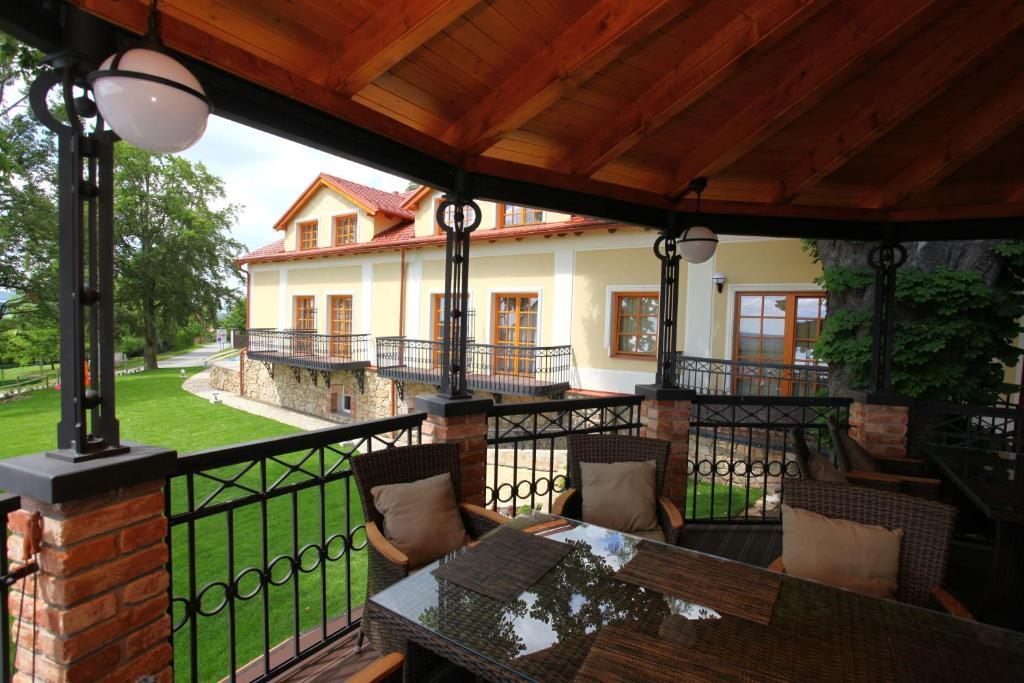 Hotel Gold Chotoviny מראה חיצוני תמונה